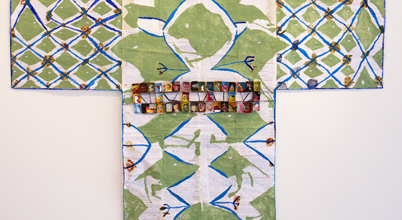 Un kimono para dos. 2014. Collage y reciba mixta (Acrílico, bolígrafo, lápices de colores) sobre papel y tela. 146x192,5 cm